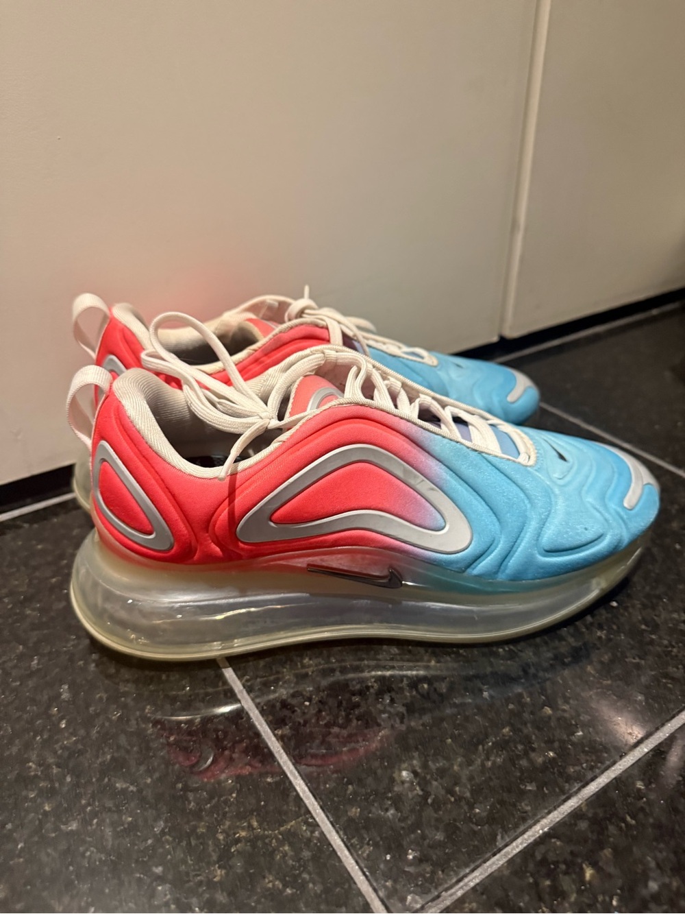 Nike Air Max 720 Gradient Blue & Coral Women's Sneakers
